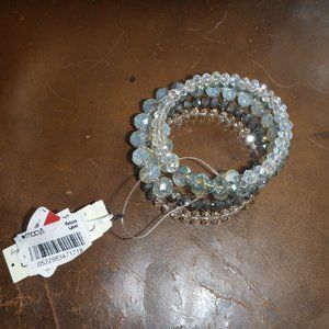 Woman's Slinky Style Collapsible Beaded Bracelet